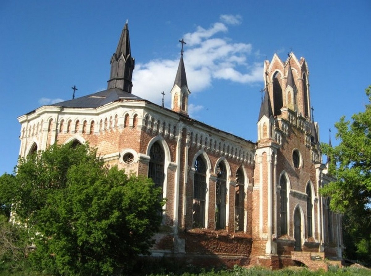 Каменка саратовская. Католический собор Каменка Саратовская. Кирха в Каменке Саратовская область. Церковь Святой Марии Каменка Саратовская область. Католическая Церковь в Каменке Саратовская область.